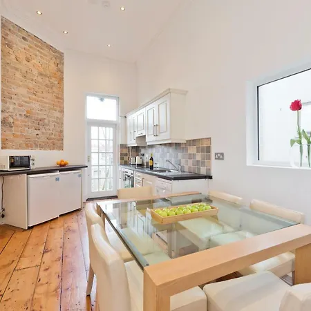 The Patrick Kavanagh - Hiphipstay Apartment Dublin