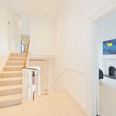 The Patrick Kavanagh - Hiphipstay Apartment *